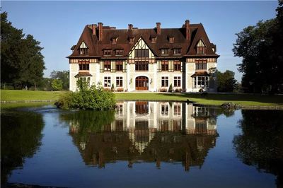 虽然晚了四天,但不得不说这件发生在巴黎的大事儿